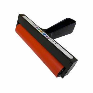 Inovart Snap-Out Hard Rubber Brayer- 8"